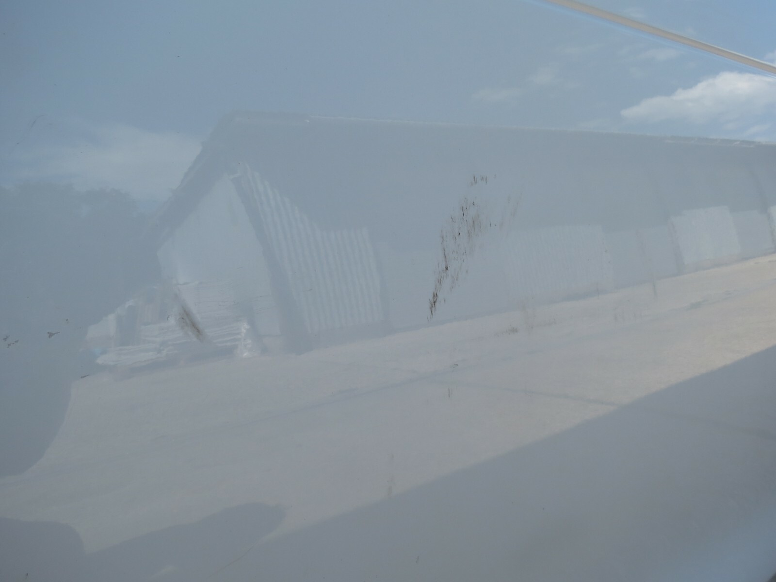 DR22- Land Rover Discovery V (16-20) Front Right Side Bare Door Fuji White - Image 9