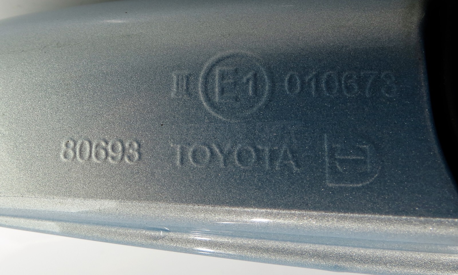 Toyota Yaris MK1 Vitz (1999-2005) Right Side Manual Door Mirror Silver/ No Glass - Image 16