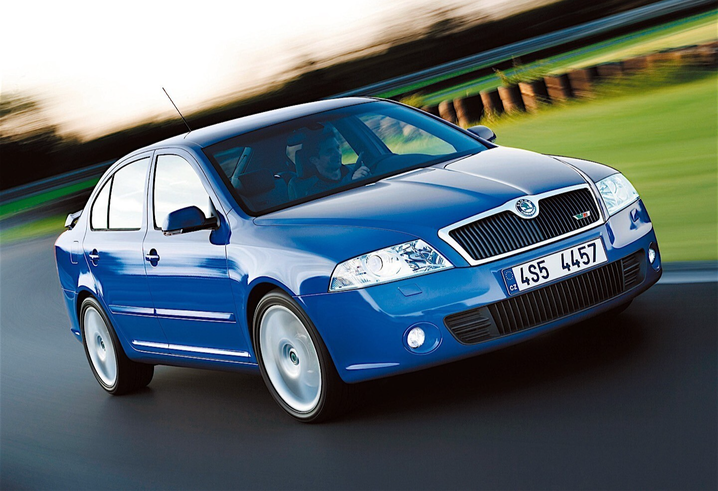 Skoda Octavia 1Z Pre-Facelift /04-08 Left Side Electric Heated Wing Mirror Black - Image 3