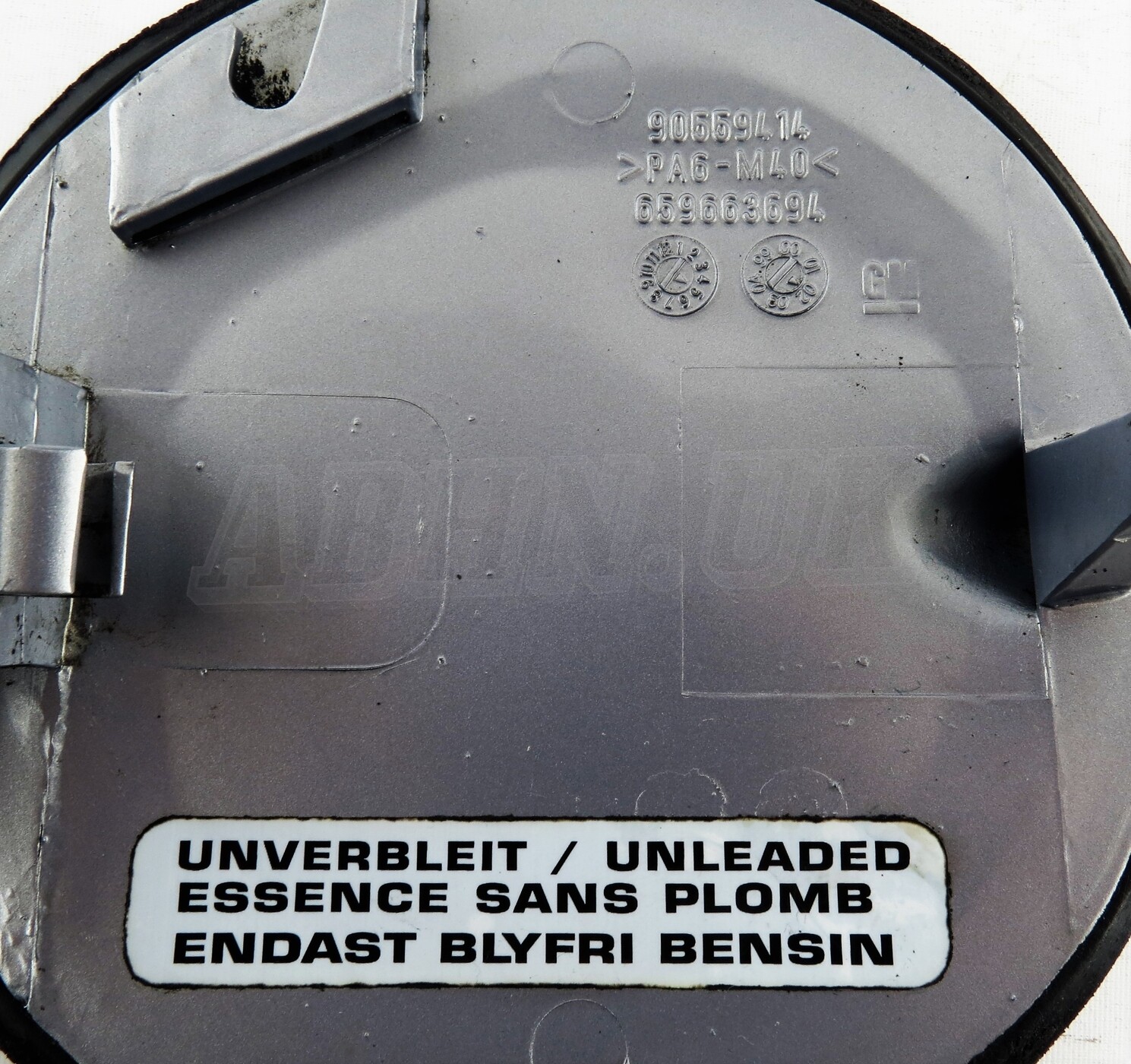 Vauxhall Zafira A MK1 99-05 Fuel Flap Cover 90559414 341869019 Mirage Silver 151 - Image 5