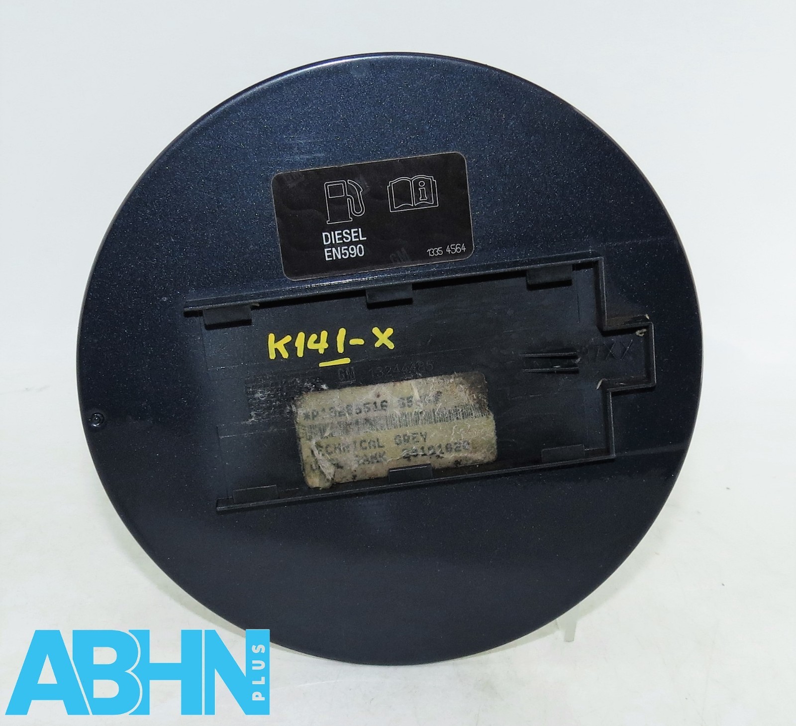 Vauxhall Insignia (08- 17) Fuel Flap Cover 13244485 Met Metro Grey 13285520 37XX - Image 2