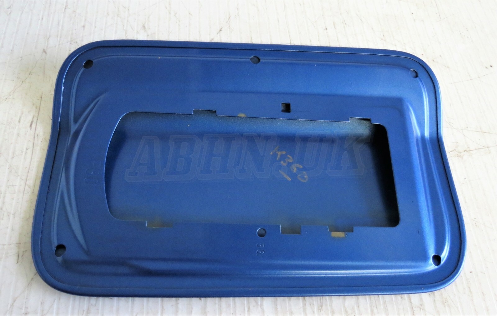 BMW 3 Series F30 F80 11-19 Saloon Fuel Flap Cover Estoril Blue 2 B45 41002239979 - Image 5