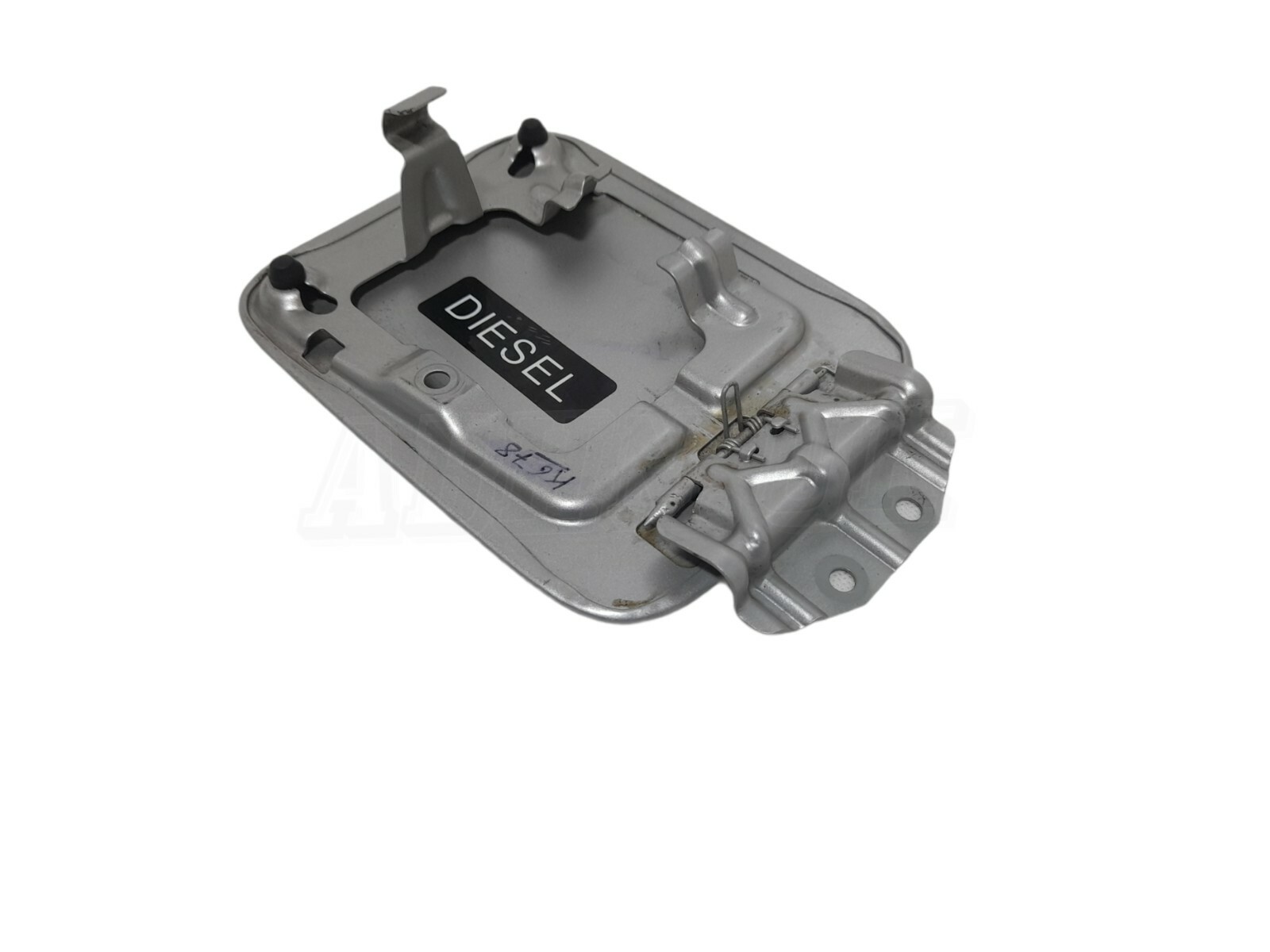 Hyundai Terracan HP (2001-2006) SUV Fuel Filler Flap Cover Warm Silver YK - Image 4