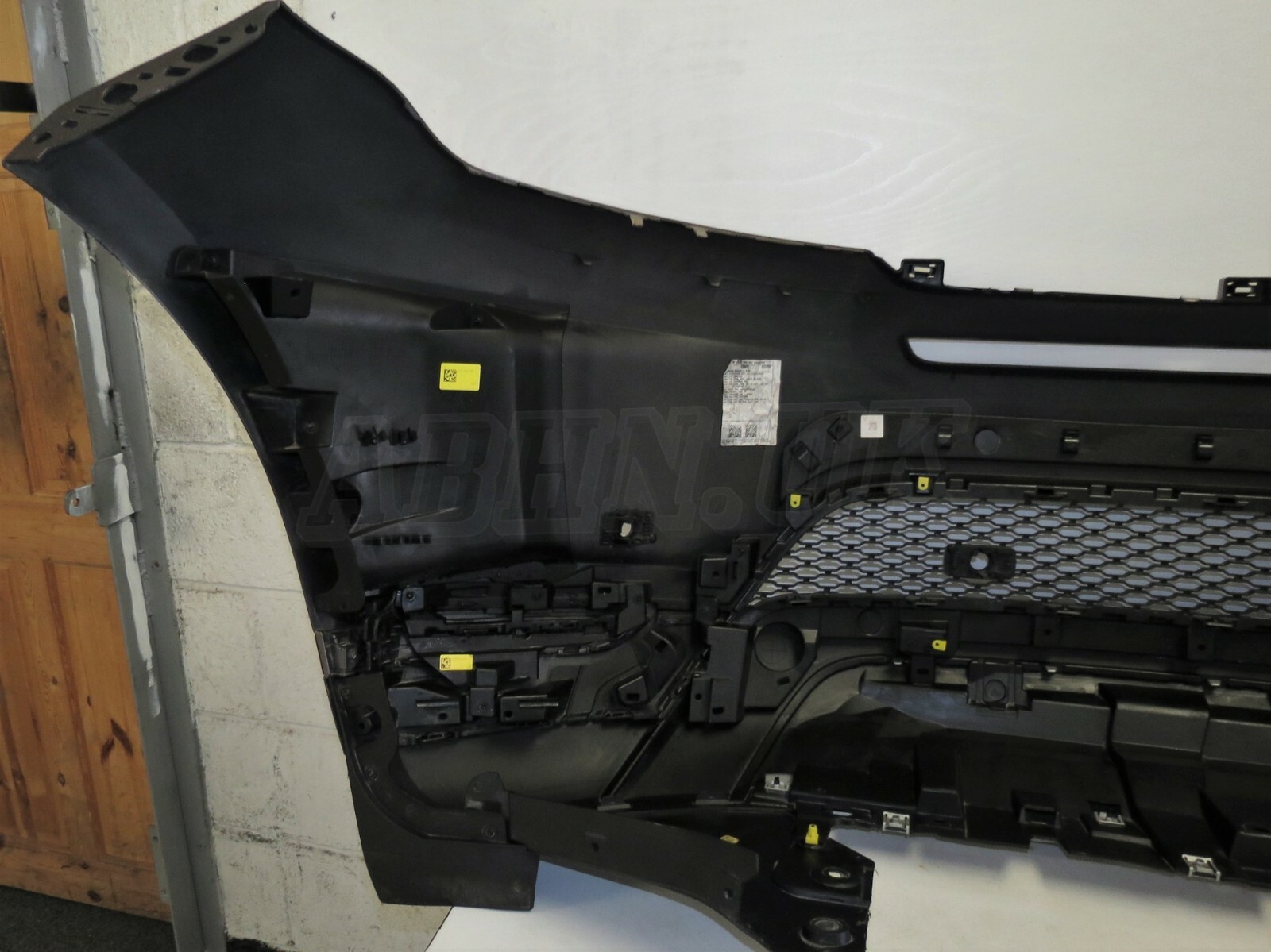 Land Range Rover Evoque L551 Front Bumper Kaikoura Stone BAG 6 PDC Holes Rad Sns - Image 8