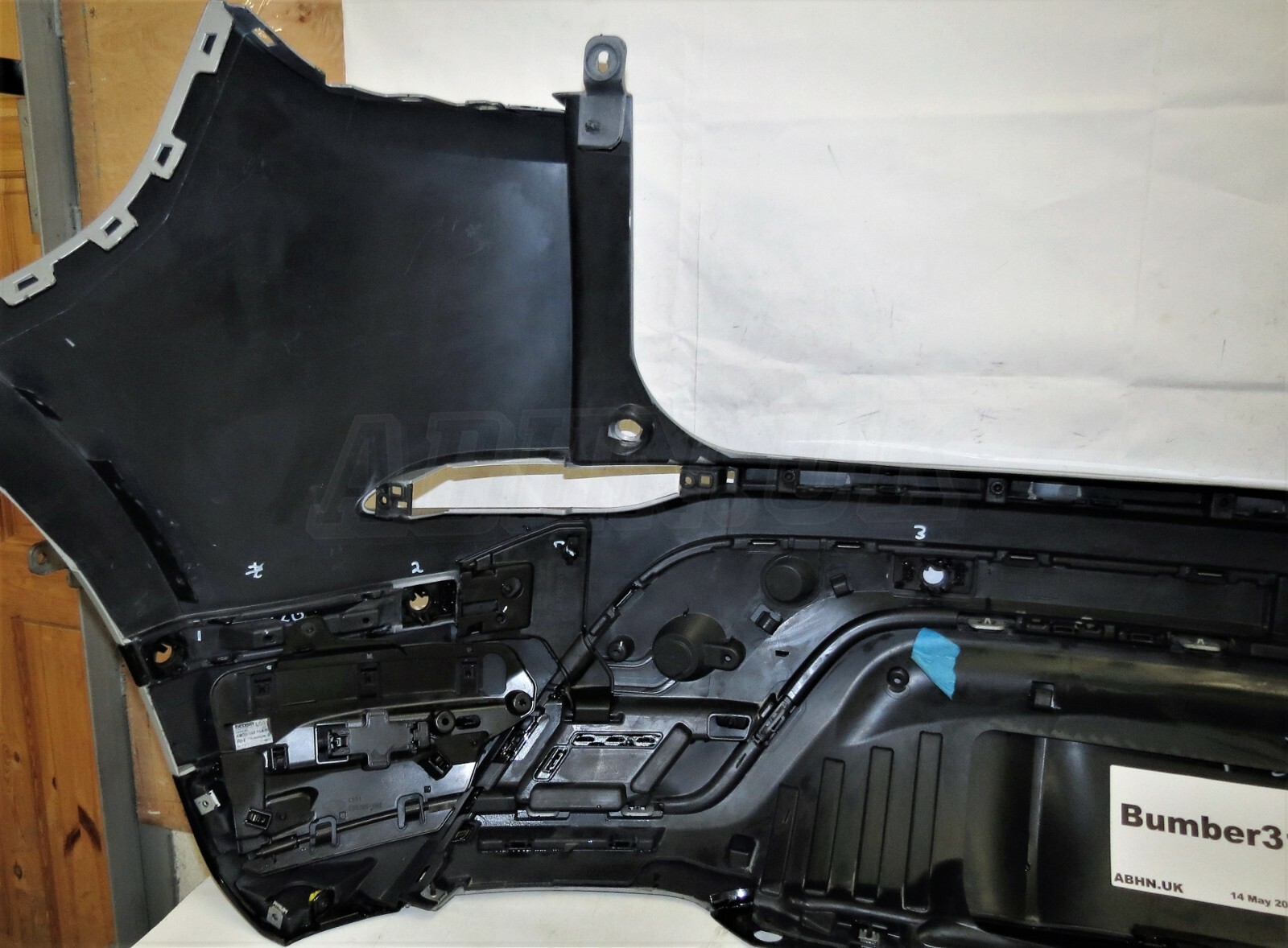 Land Range Rover Evoque L551 MY20 Rear Bumper Complete R-Dynamic Met Silver-Grey - Image 6