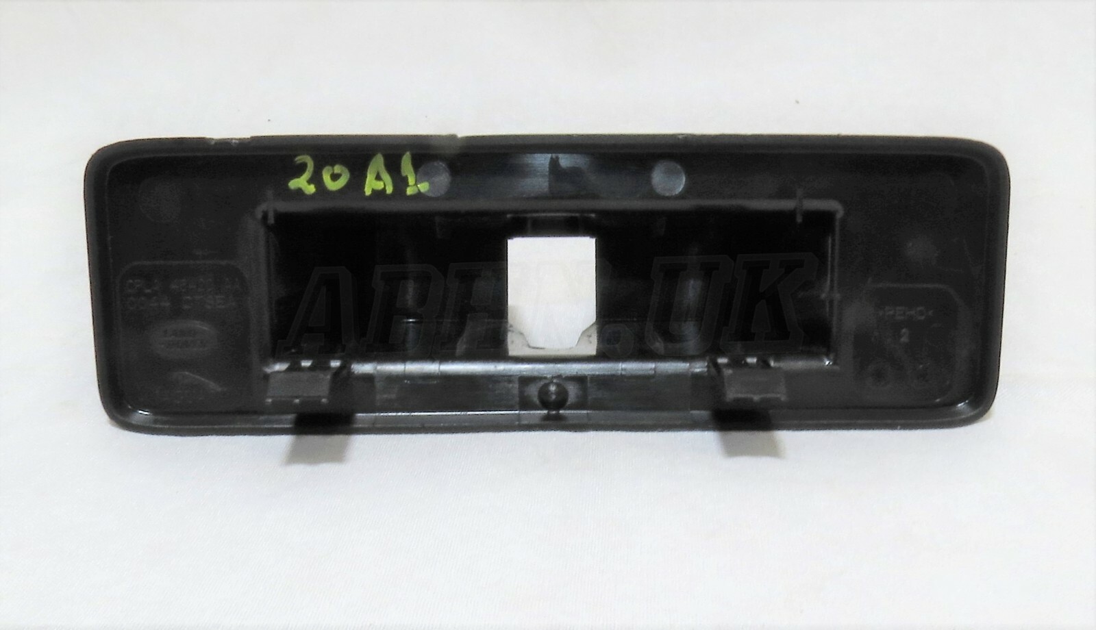 Range Rover Sport L494 Genuine Tailgate Boot Lock Mechanism Cover CPLA46420AA - Image 3
