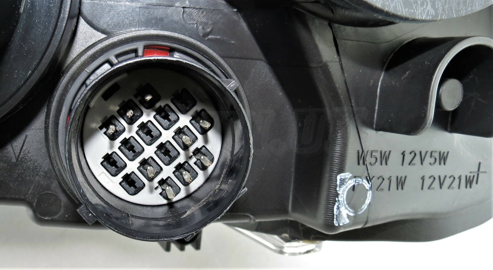 Land Rover Freelander 2 LHD Right Side HID EU Xenon Headlight 6H52-13W029-EG - Image 10