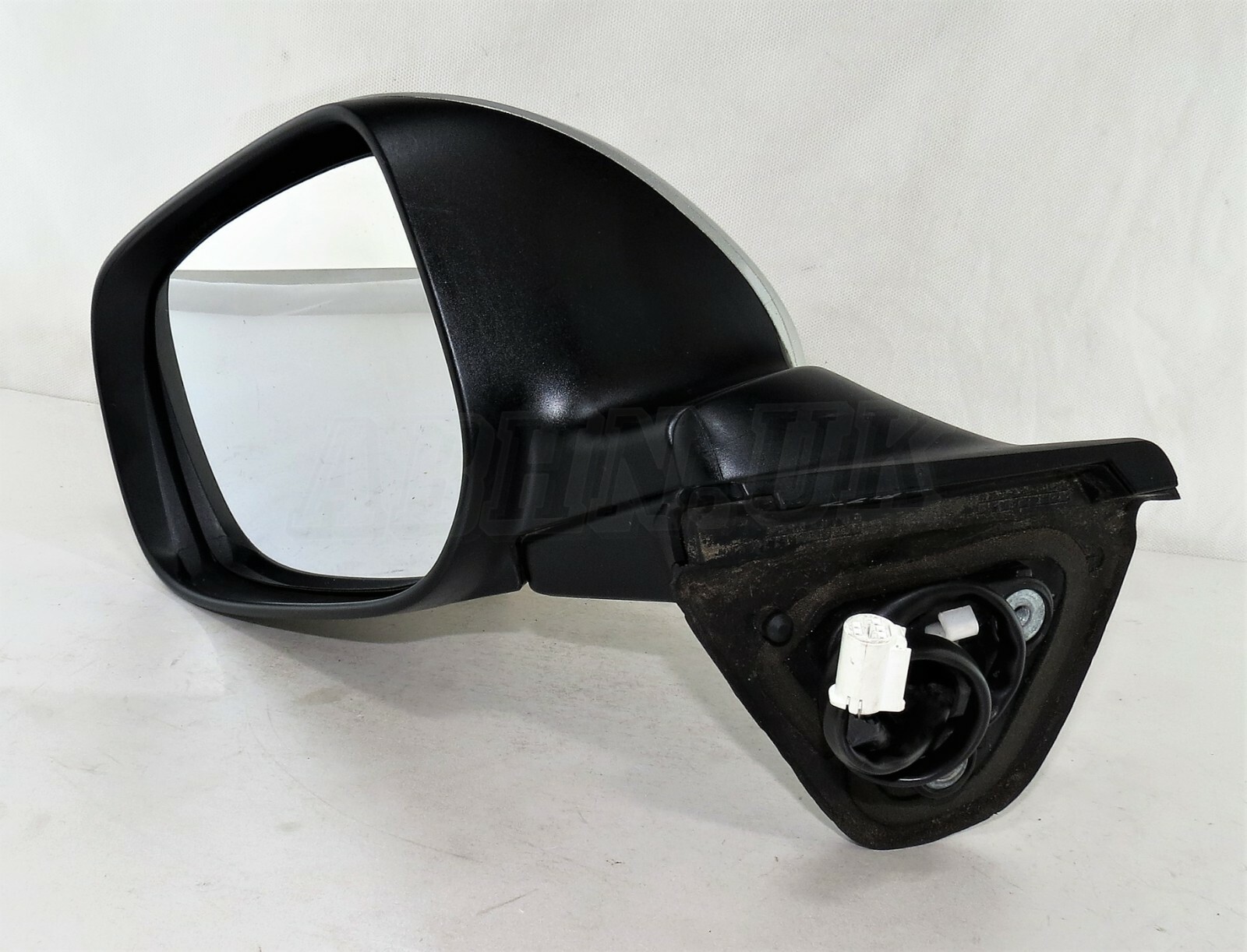 Toyota Auris E15 Hatchback (06-12) Left Side Electric Heated Door Mirror Silver - Image 5