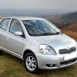 Toyota Yaris MK1 Vitz /99-05 Right Side Manual Wing Mirror 879100D151 Met Silver