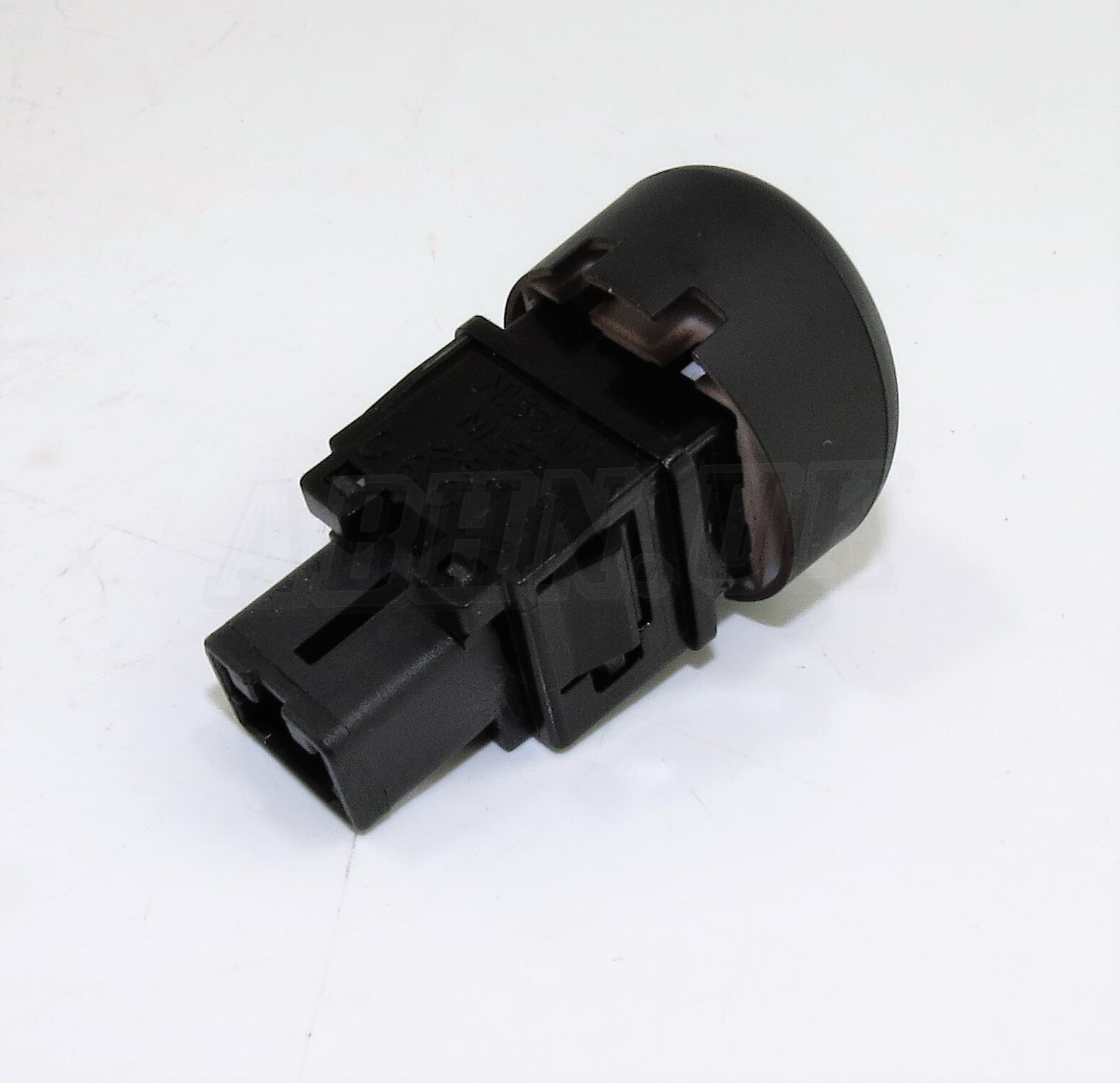 Nissan Juke F15 /10-19 Flasher Hazard Warning Switch in Black Niles 06019 S31471 - Image 7