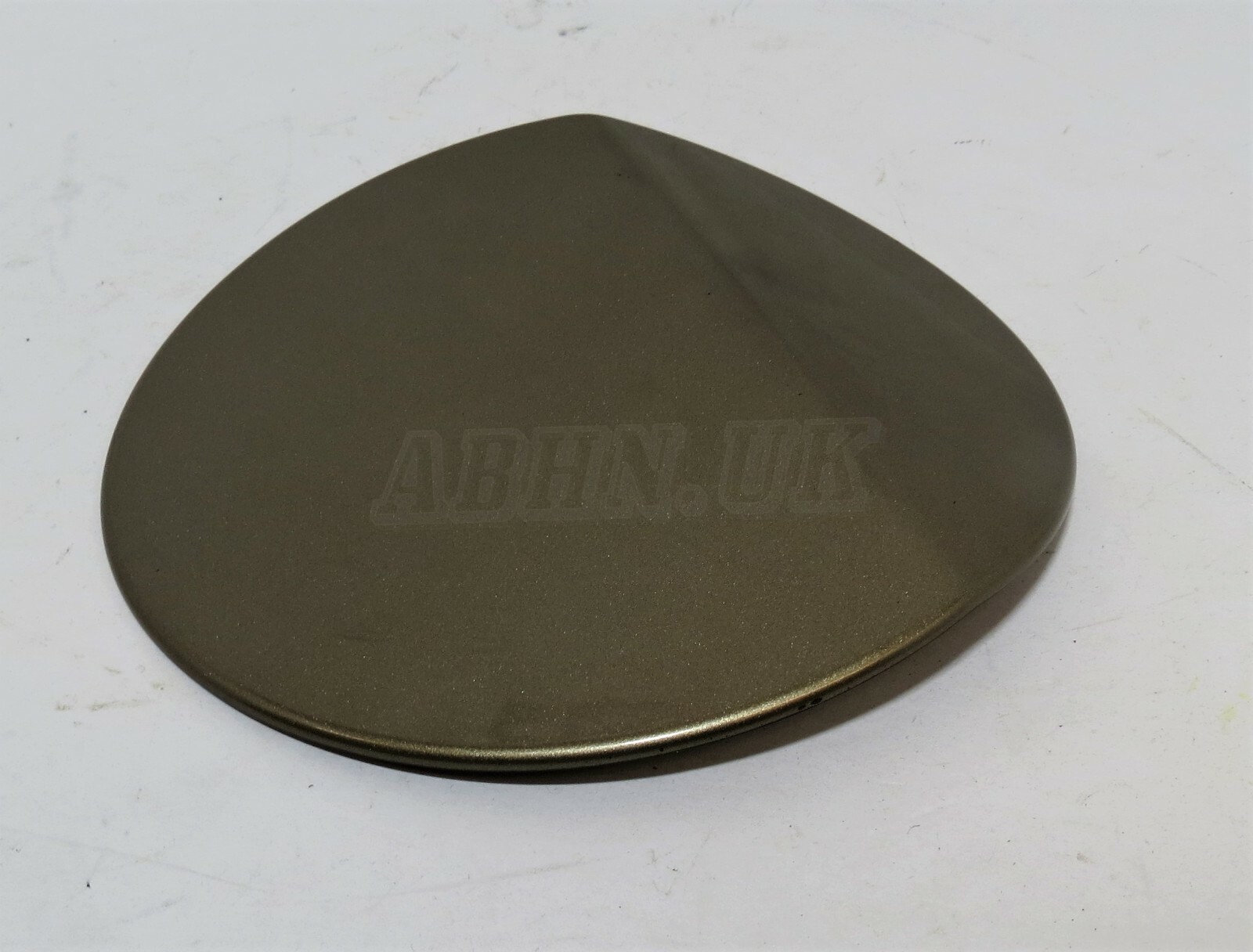 Vauxhall Astra J MK6 /09-15 Fuel Flap Cover 13281384 HB5 Noblesse Bronze SK-6397 - Image 3