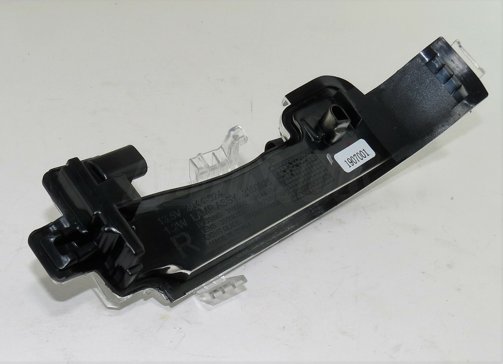 Fits Volvo S60 V60 (11-18) Right Side LED indicator Lens on Door Mirror 31402416 - Image 7