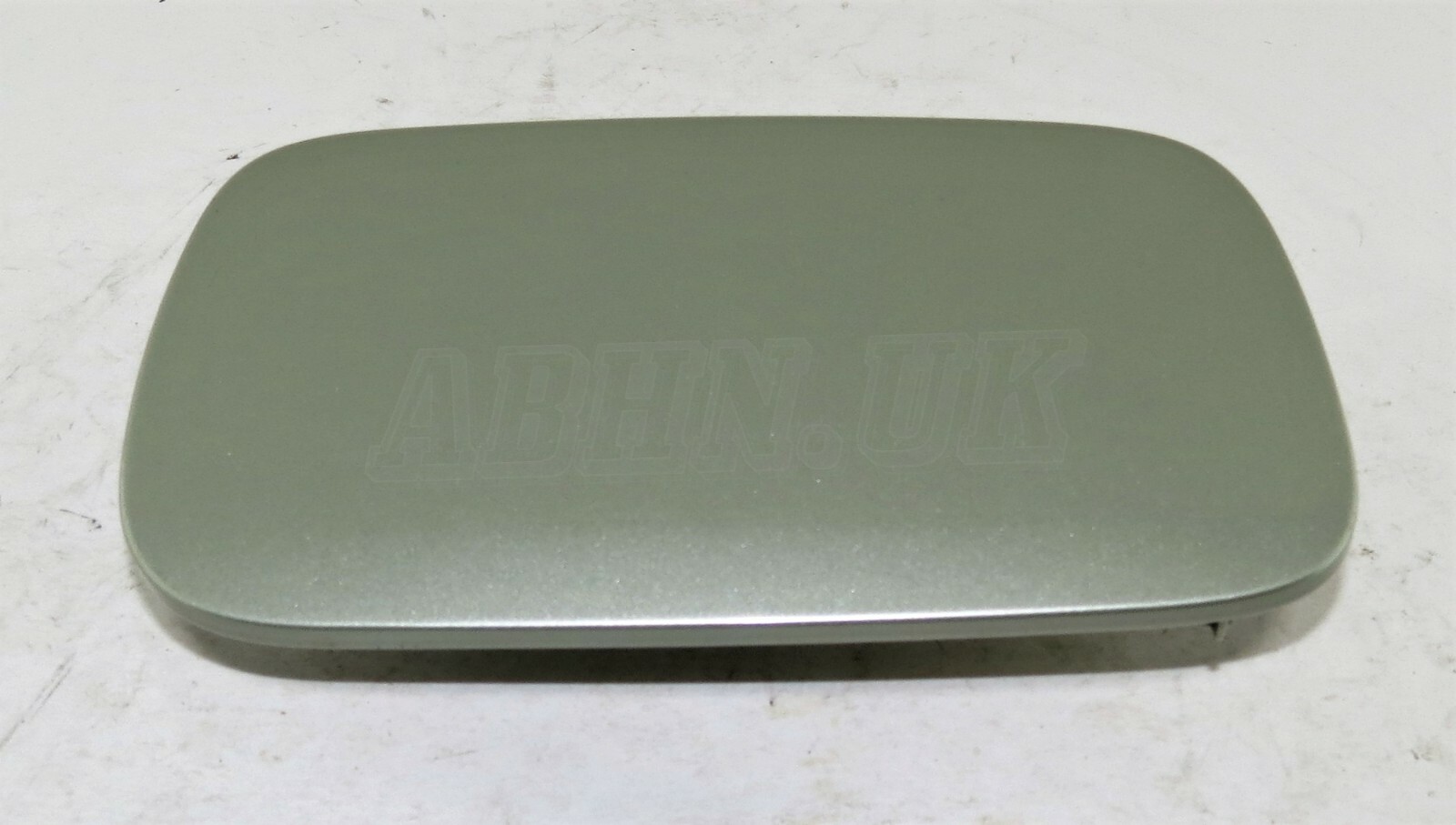 Renault Laguna MK2 01-07 Estate Fuel Flap Cover 8200002161 Vert Amande Green 190 - Image 2