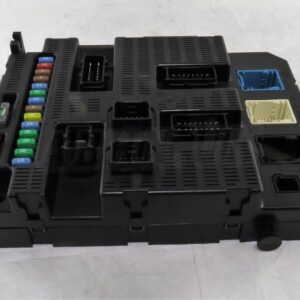 Peugeot 207 BSI 2004 P08-00 Fuse Box 9659285580 Boot L010600 Valeo S01-C5P3-4.0P