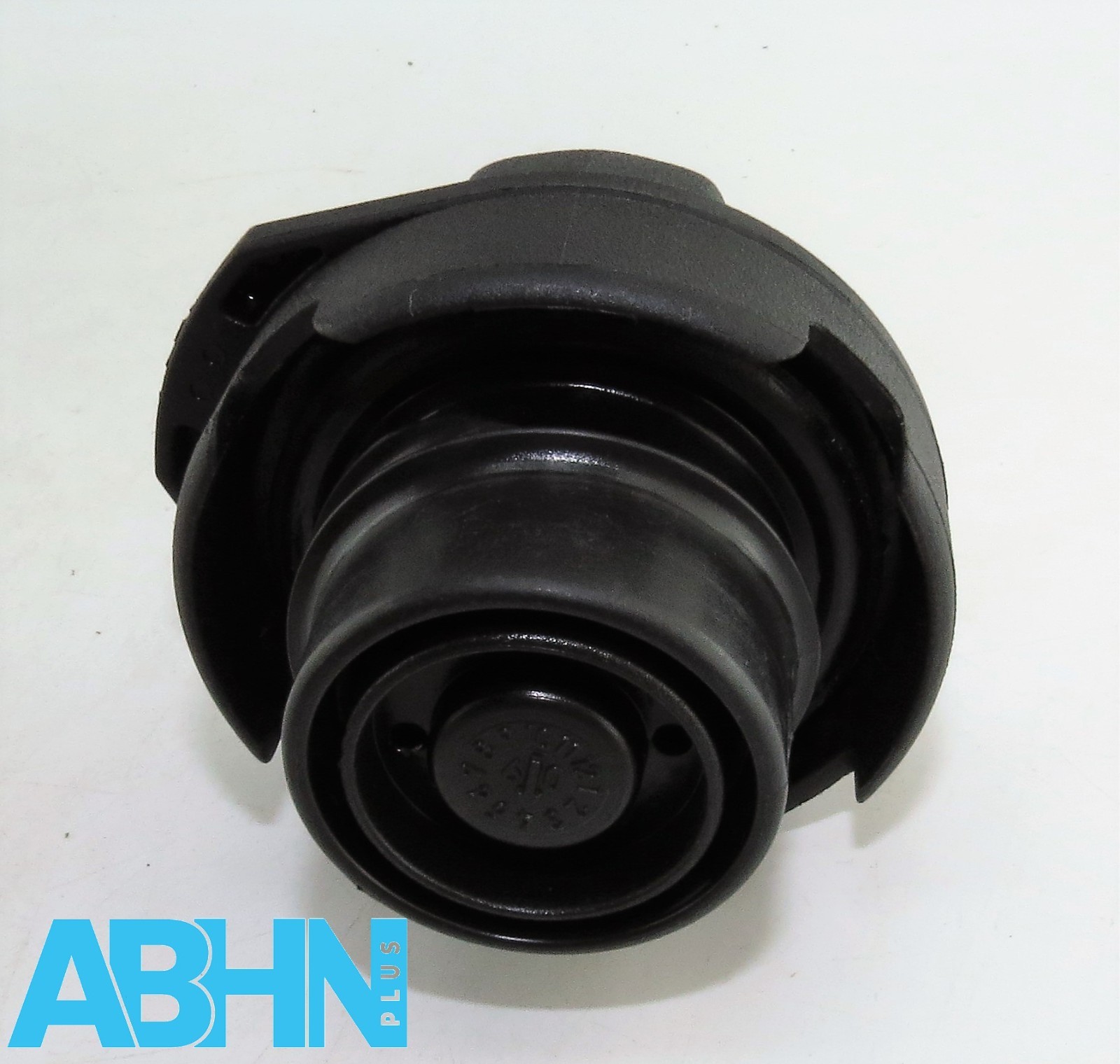 Genuine Audi A3 A4 A6 Diesel 98-13 Fill-in Fuel Filler Cap 1J0201553Q 1J0201553S - Image 8