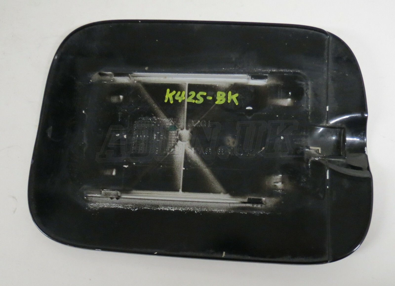 Fiat Panda 312 (2012-2017) Hatchback Fill-in Fuel Flap Cover Metallic Black - Image 2