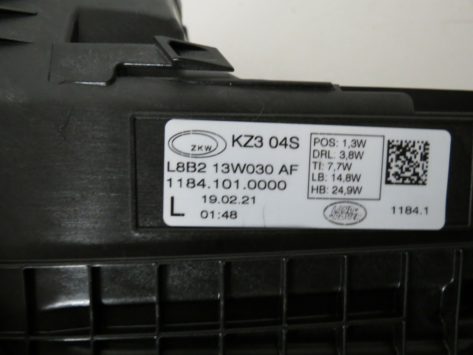 L8B213W030AF Land Rover Defender L663 Left Hand Side KZ3 04S Complete Headlight - Image 4