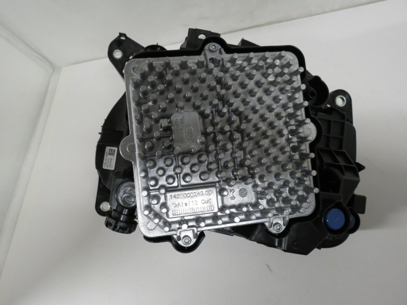 L8B213W030AF Land Rover Defender L663 Left Hand Side KZ3 04S Complete Headlight - Image 6