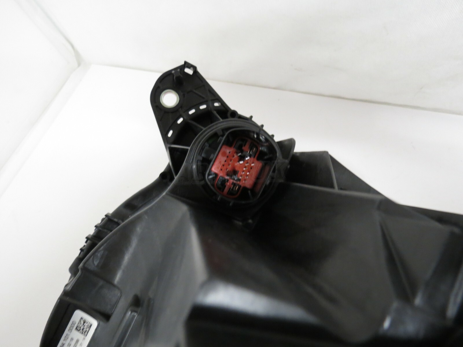 L8B213W030AF Land Rover Defender L663 Left Hand Side KZ3 04S Complete Headlight - Image 7