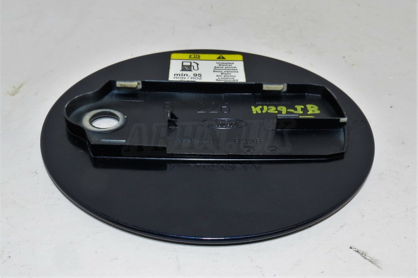 Ford Fusion MK1 (03-10) Fill-in Fuel Flap Cover 2N11-N405A02-ABW Ink Blue B226 - Image 3