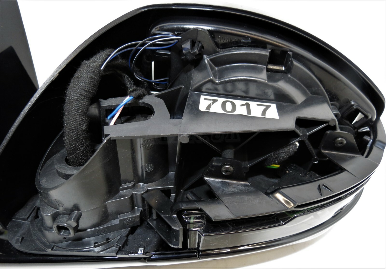 Range Rover Evoque L551 LHD 21- Left Door Mirror M8D2-17683-GBB 21-Wires Camera - Image 2