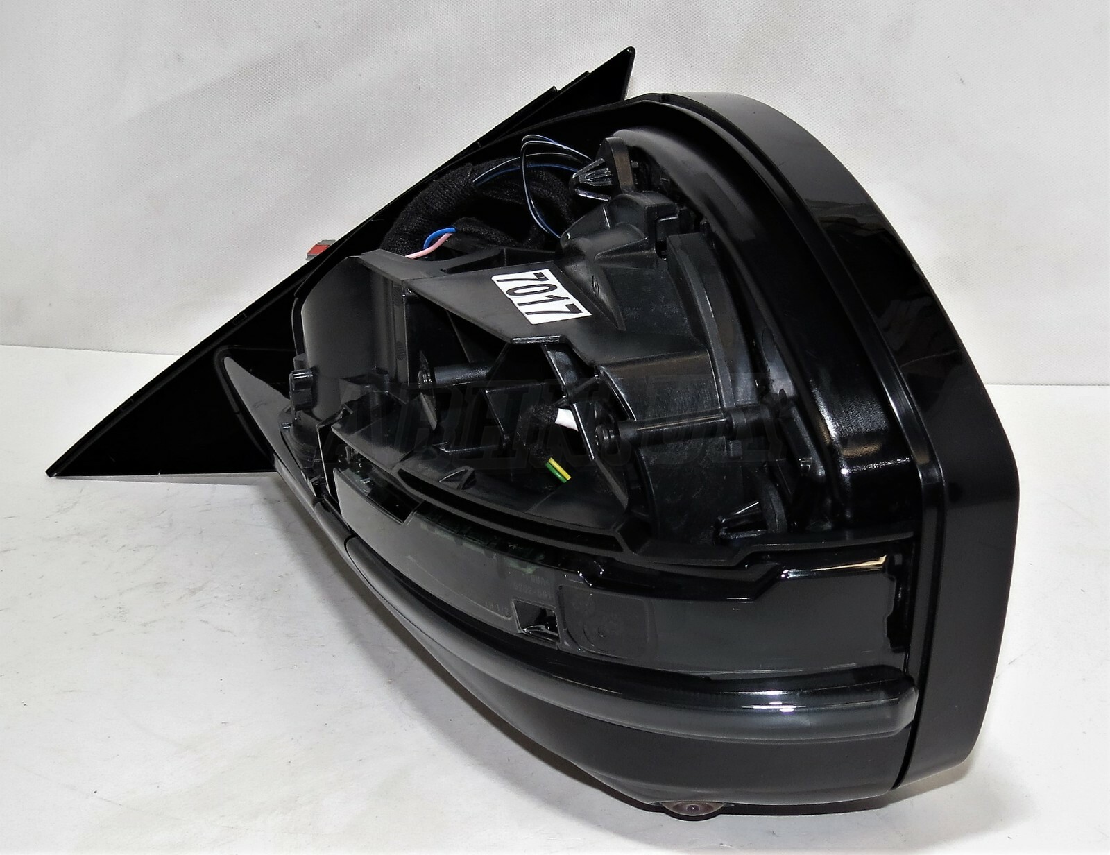 Range Rover Evoque L551 LHD 21- Left Door Mirror M8D2-17683-GBB 21-Wires Camera - Image 3