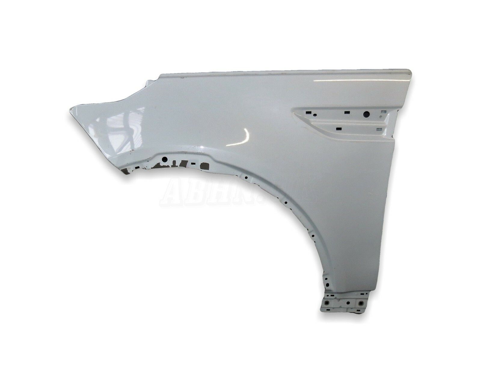 Discovery V/ 5 L462 Genuine Left Hand Side Wing Bare in Panel Yulong White NAK