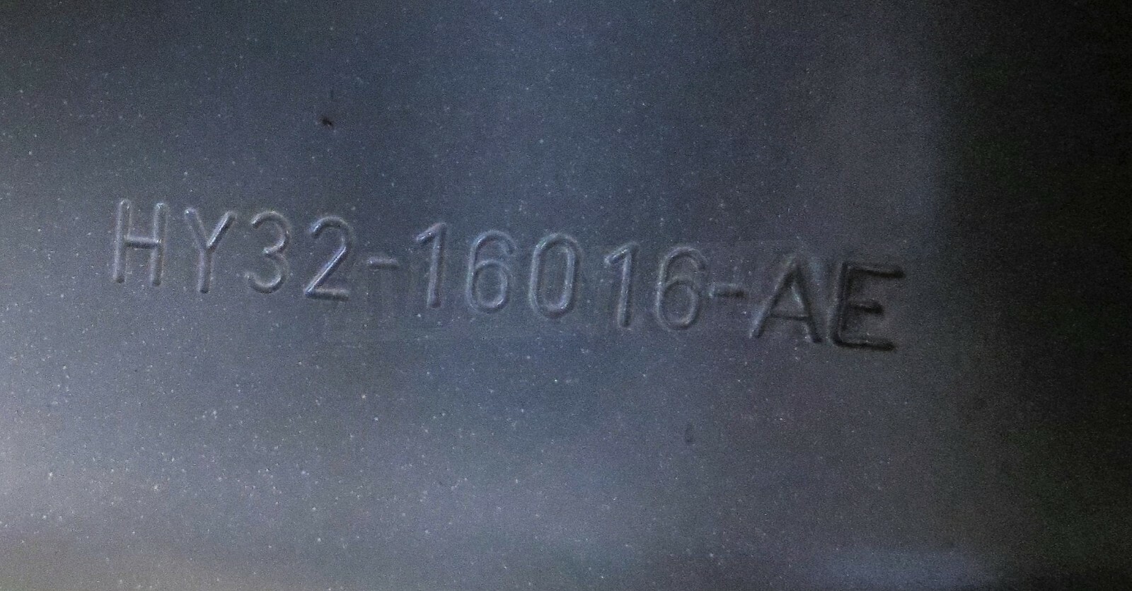 Discovery V/ 5 L462 Genuine Left Hand Side Wing Bare in Panel Yulong White NAK - Image 11