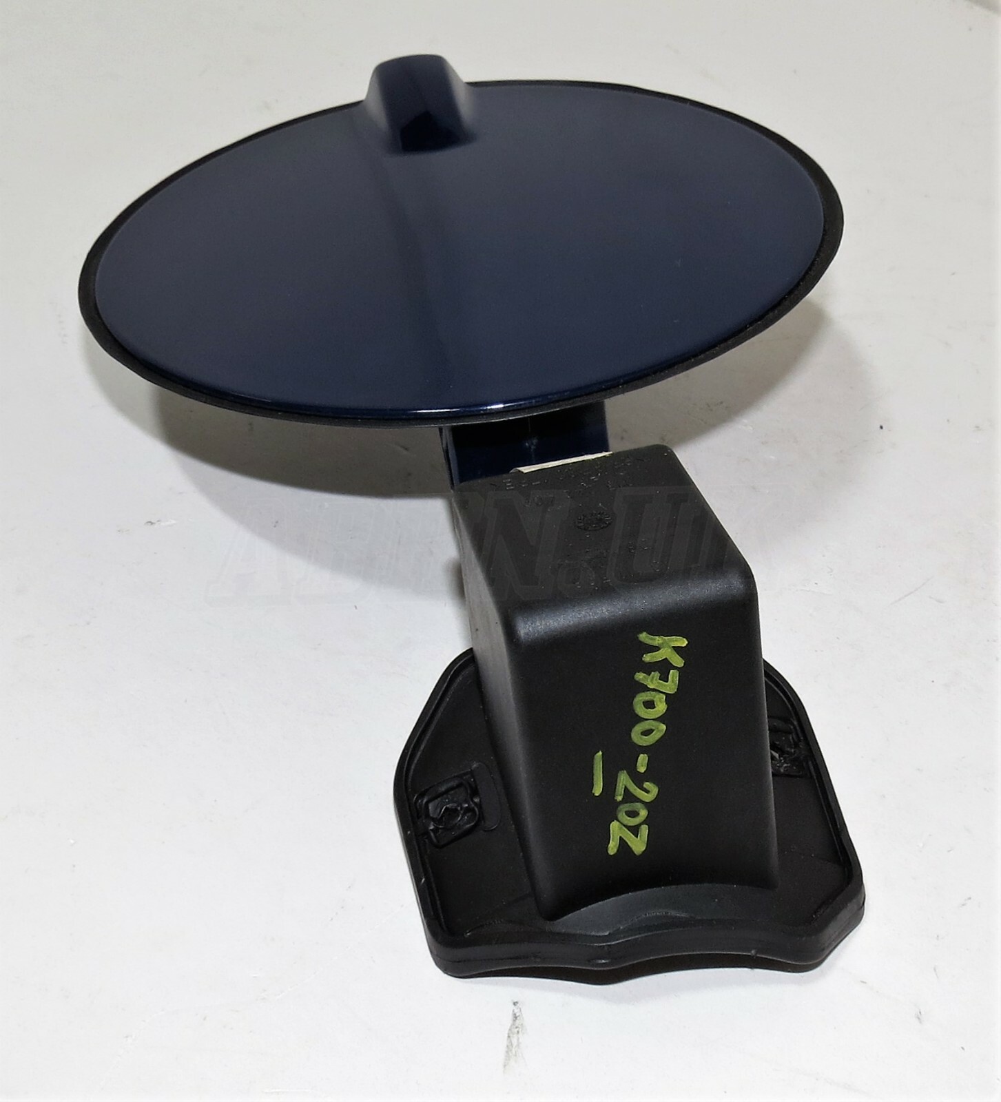 Vauxhall Zafira B MK2 (2005-2014) Fuel-In Flap Cover 13129588 MC Royal Blue 20Z - Image 3