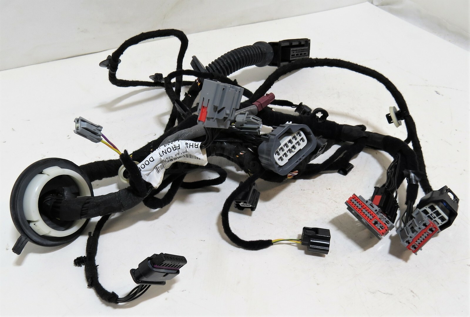 Range Rover Velar L560 Front Right Side Door Wiring Loom/ Harness M8A2-14630-HA1 - Image 2