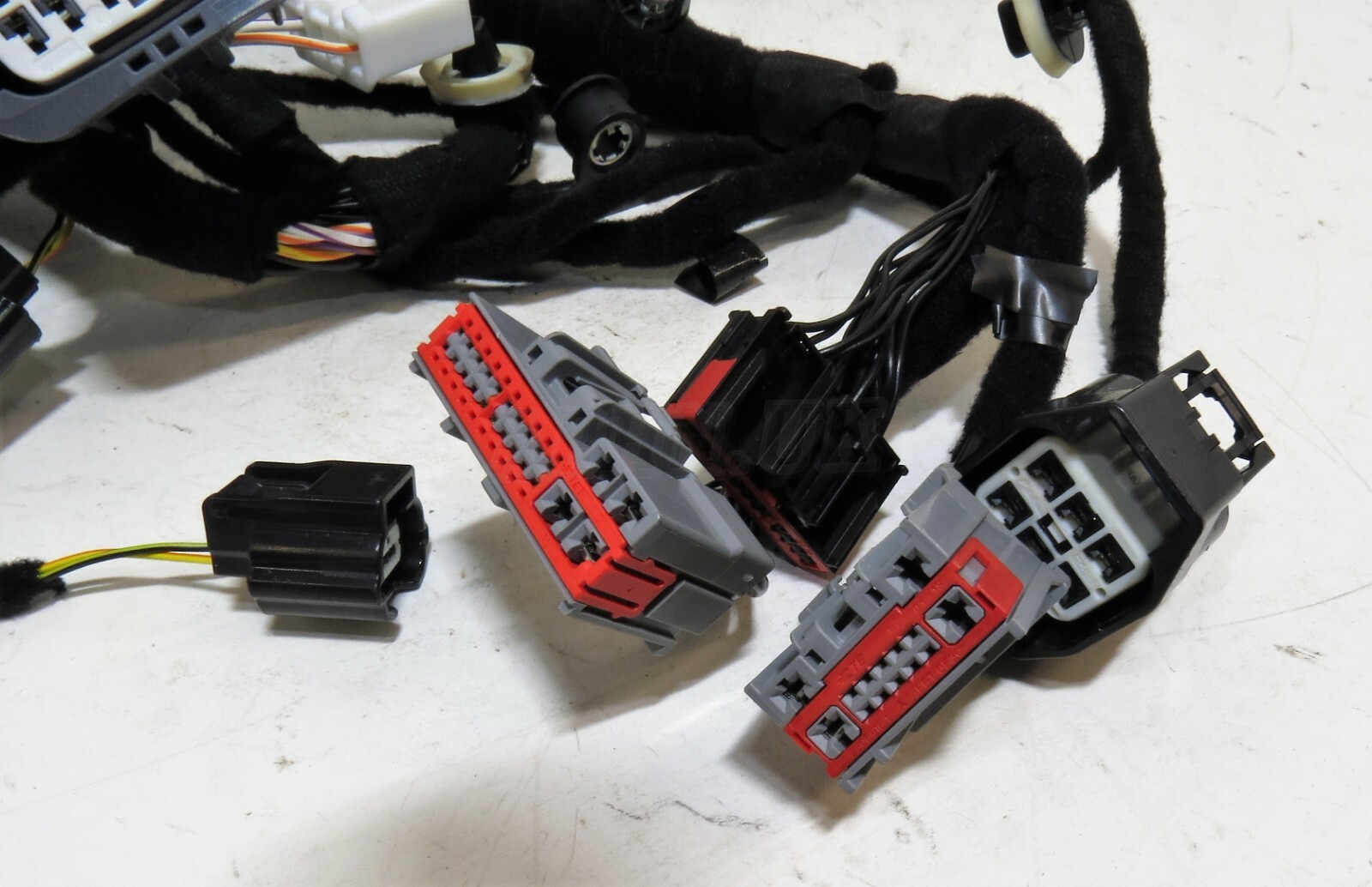 Range Rover Velar L560 Front Right Side Door Wiring Loom/ Harness M8A2-14630-HA1 - Image 5