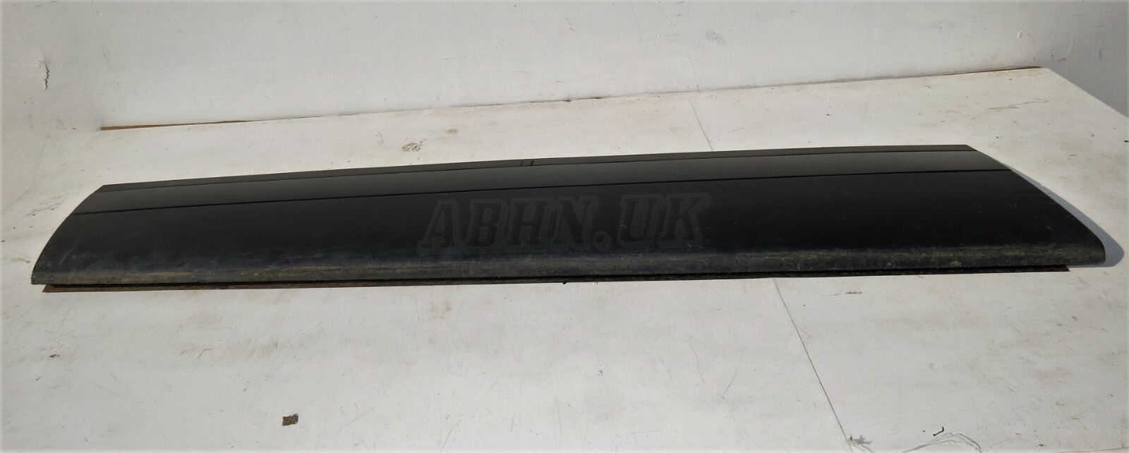 Range Rover Velar Front Left Side Door Cladding Lower Mould Trim Grained Plastic - Image 5
