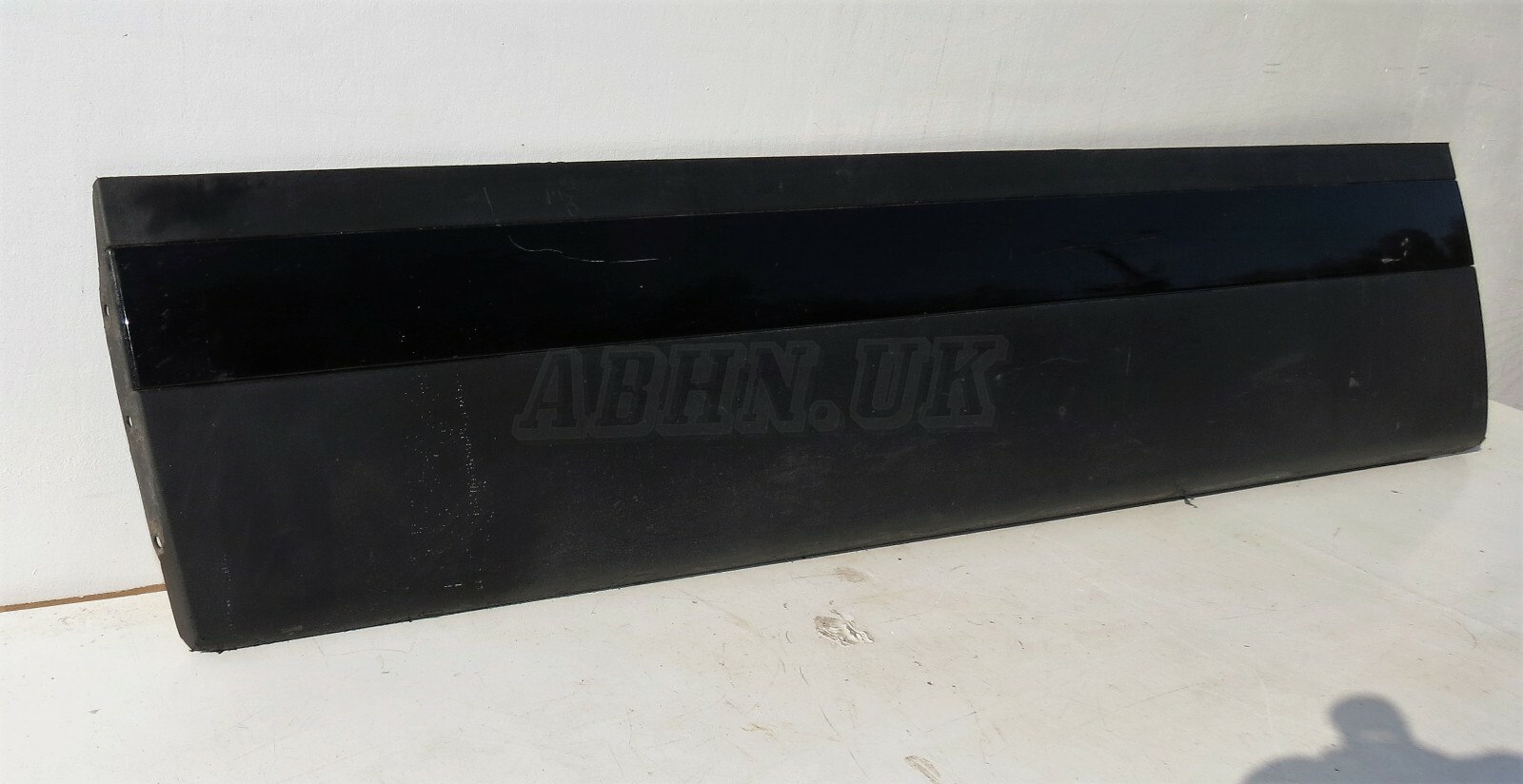 Range Rover Velar Front Left Side Door Cladding Lower Mould Trim Plastic Grained - Image 2