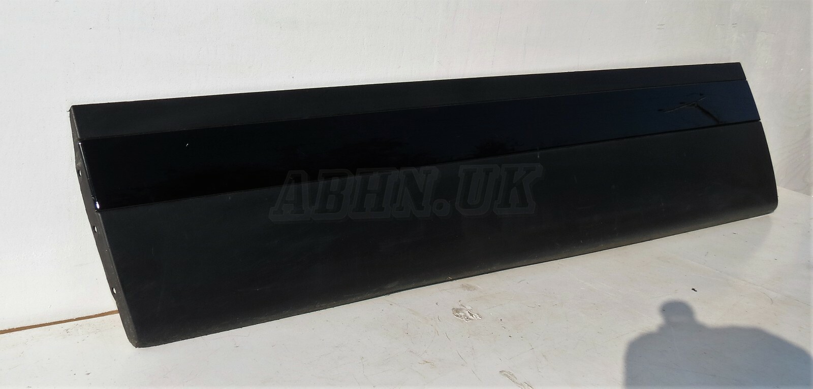 Range Rover Velar Front Left Side Door Cladding Lower Mould Trim Grained / Black - Image 2