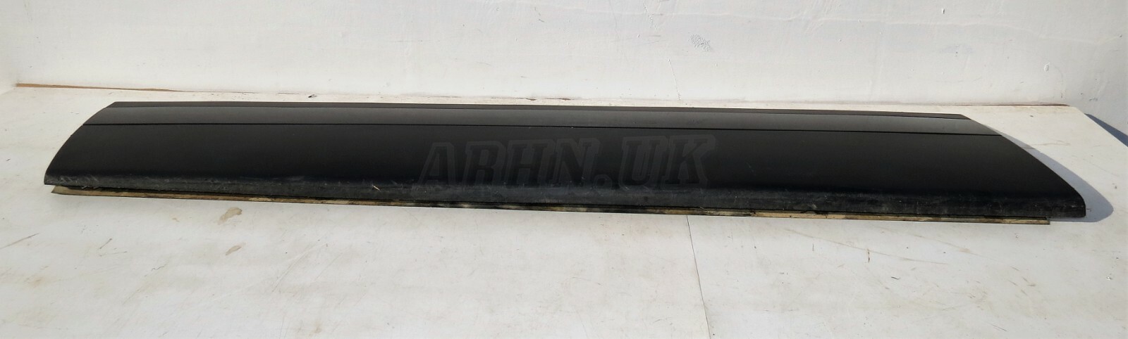 Range Rover Velar Front Left Side Door Cladding Lower Mould Trim Grained / Black - Image 4