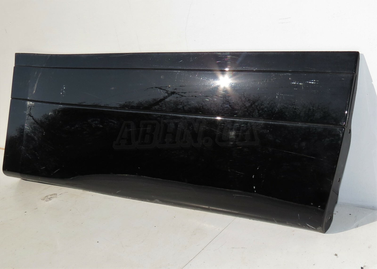 Range Rover Velar Rear Right Side Door Clad Lower Moulding Trim Whole Black - Image 3