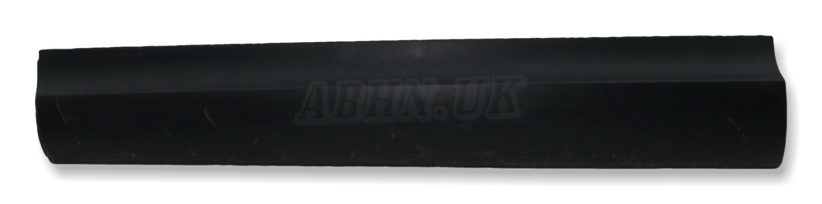 V123 Land Rover Discovery 5 Left Side Exterior Door Cladding Moulding Trim Grain