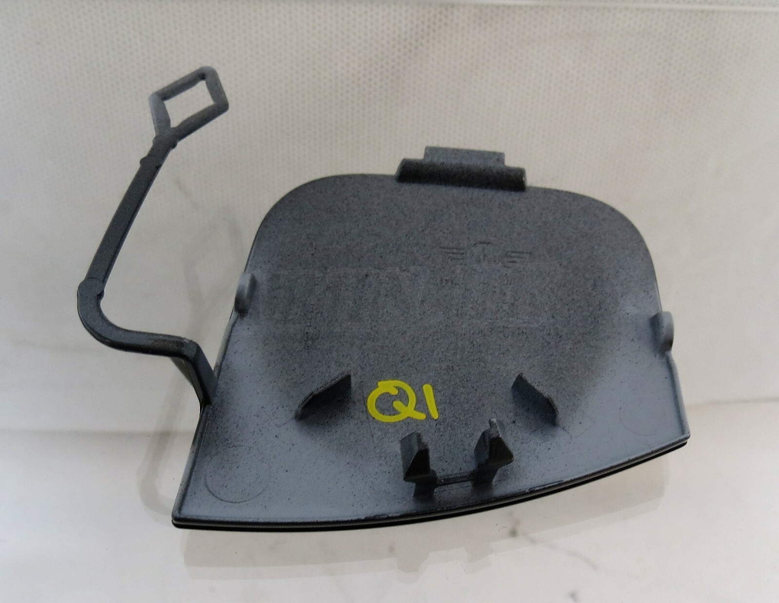 9450602 Mini One Cooper S Classic LCi2 Front Bumper Towing Eye Cover Moonwalk gr - Image 3