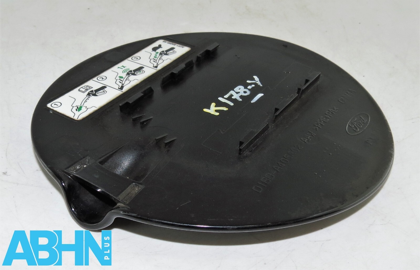 Genuine Ford Fiesta MK6/ Mk7 (2012-2017) Fuel Flap Cover D1BB-A405A02-AAW Black - Image 5