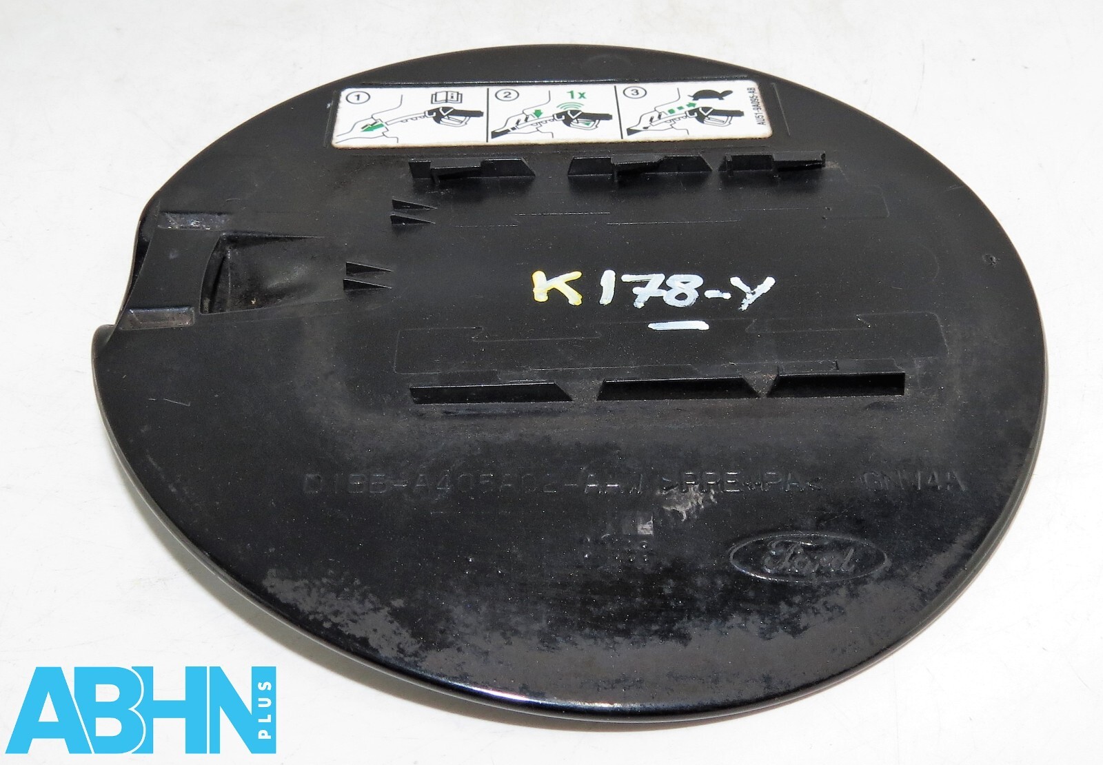 Genuine Ford Fiesta MK6/ Mk7 (2012-2017) Fuel Flap Cover D1BB-A405A02-AAW Black - Image 7