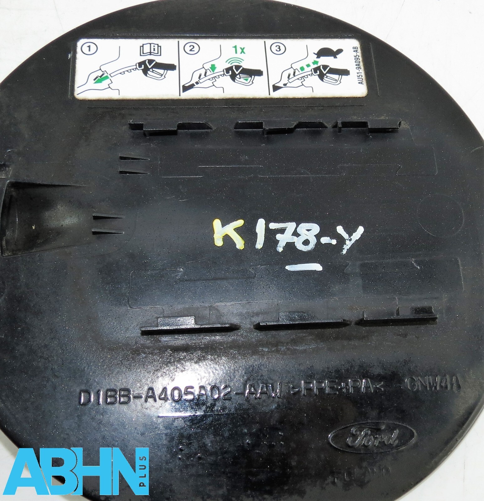 Genuine Ford Fiesta MK6/ Mk7 (2012-2017) Fuel Flap Cover D1BB-A405A02-AAW Black - Image 9