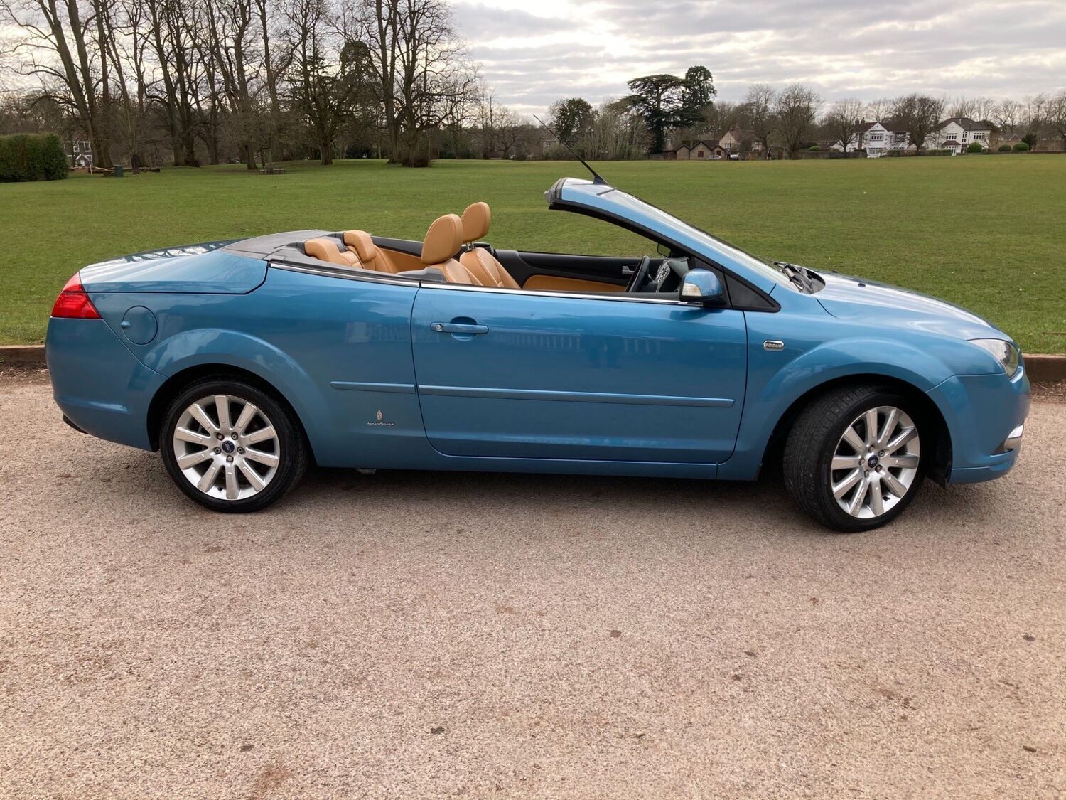 Ford Focus MK2 /06-10 Cabriolet Fuel Flap Cover 6N41-L405A02-AA S389 Purple-Blue - Image 5