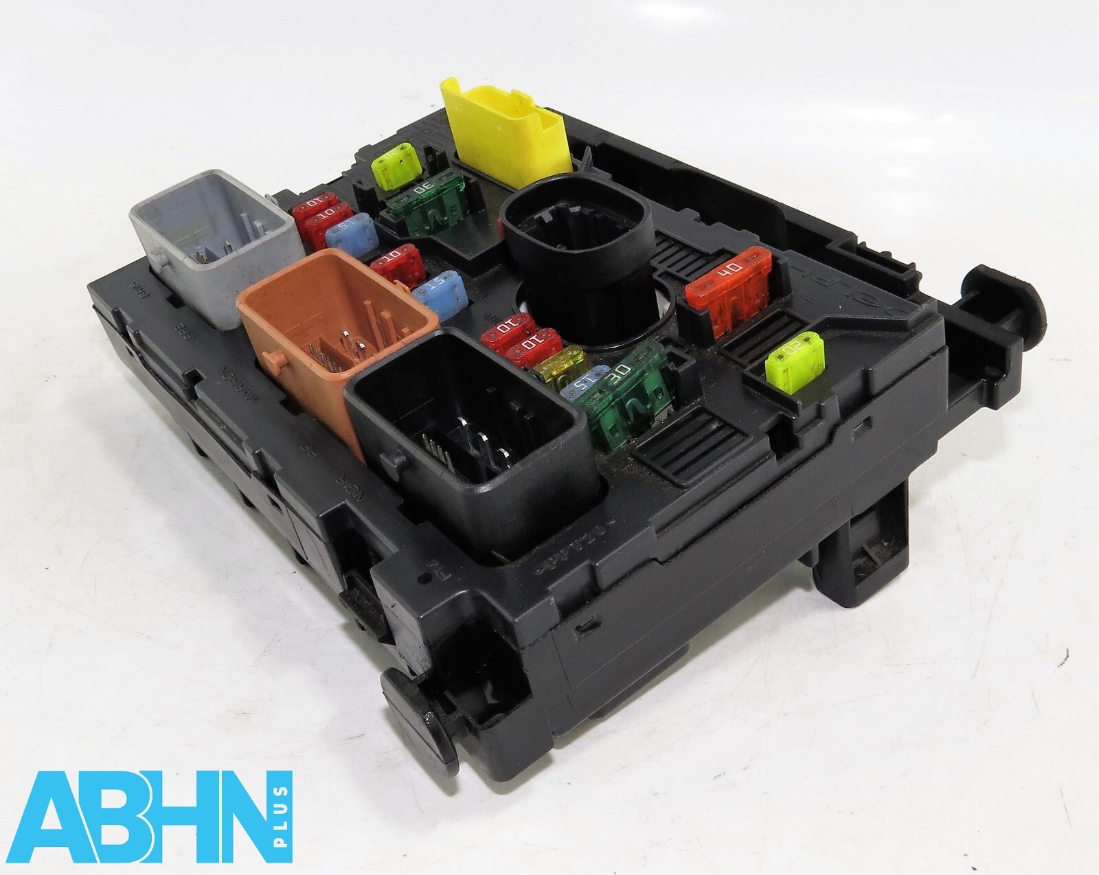 Citroen Peugeot BSM-L11-00 Hw :0 H Sw :6C Fusible & Relais Boite 9661087080 - Image 3