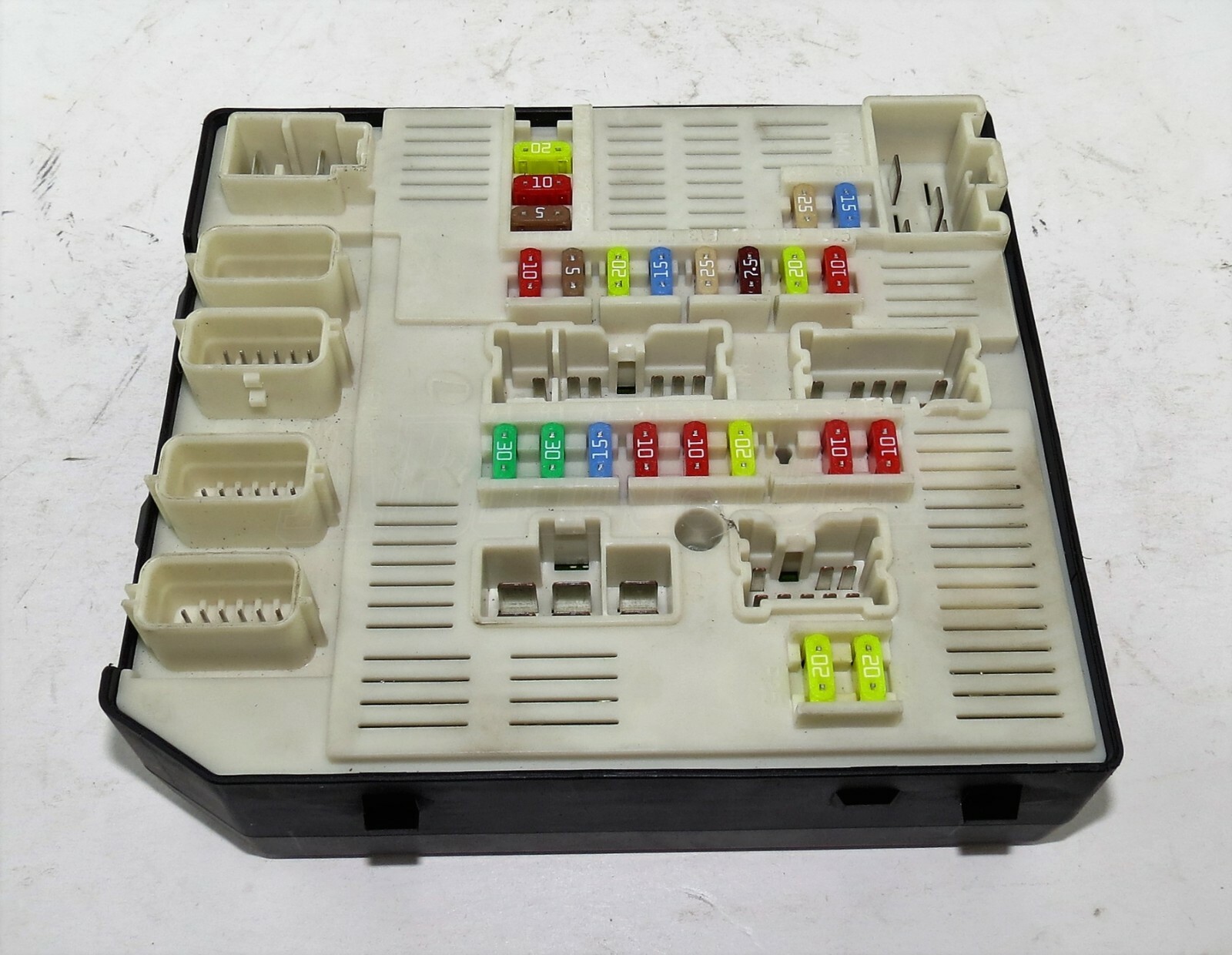284B61871R Renault Megane MK3 (09-16) USM BD95 L1 4O Main Fuse Box Controller - Image 2