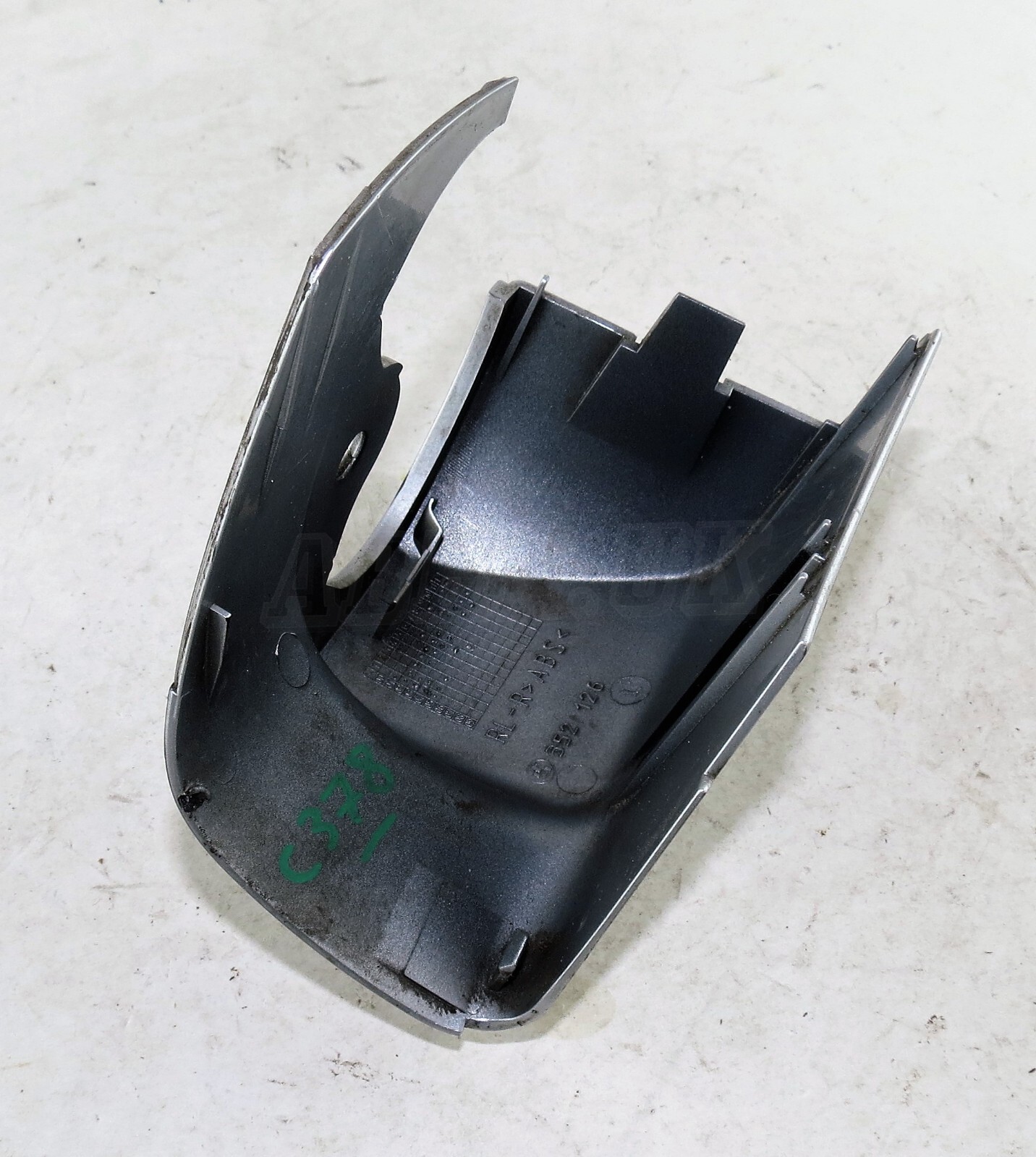 Vauxhall Vectra C Signum 02-09 Right Side Door Mirror Bottom Cover Star Silver - Image 4