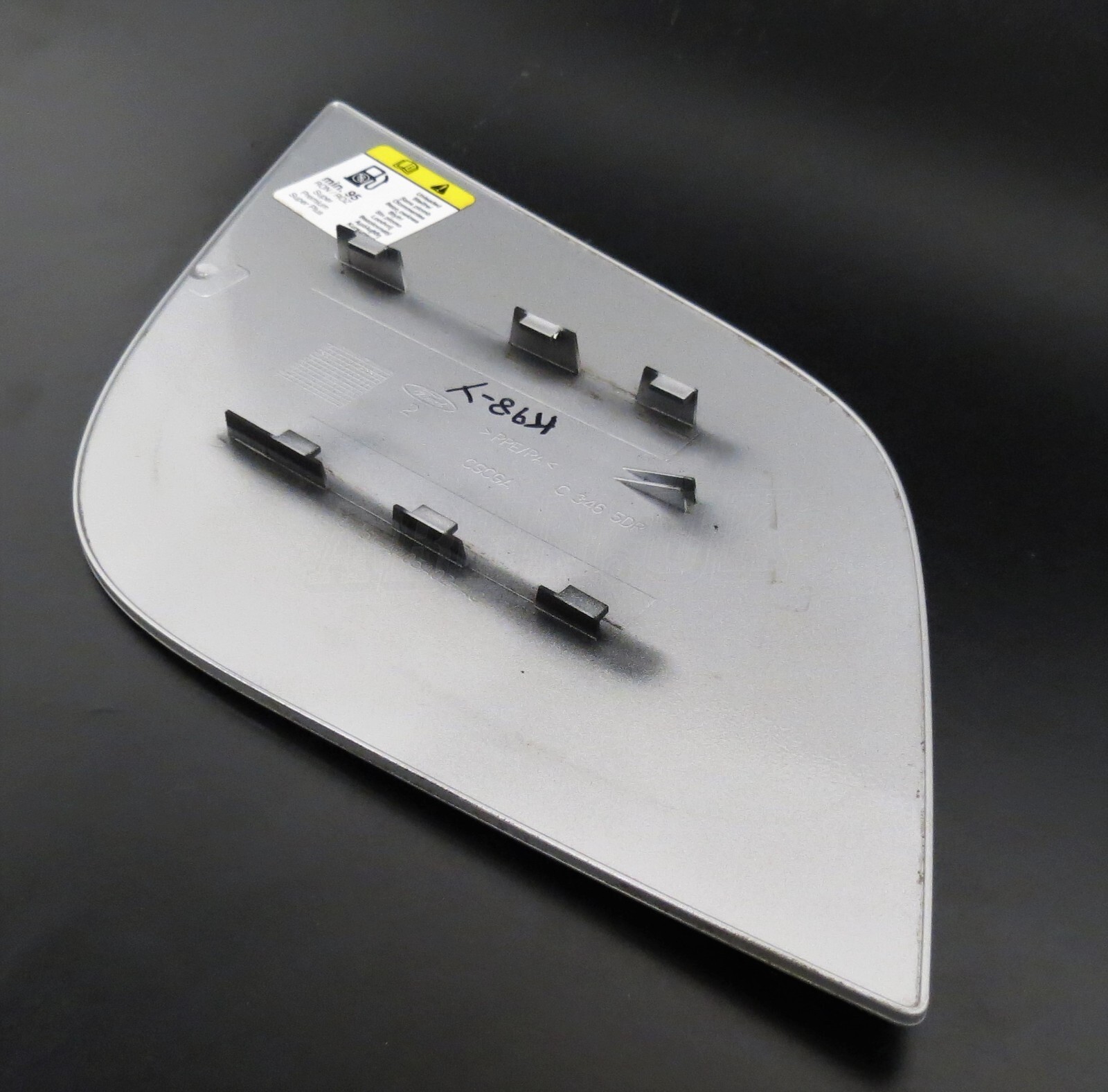 Ford Focus MK3 11-18 Hatch Fuel-in Flap Cover BM51-A405A02-AC C346 5DR Silver - Image 5