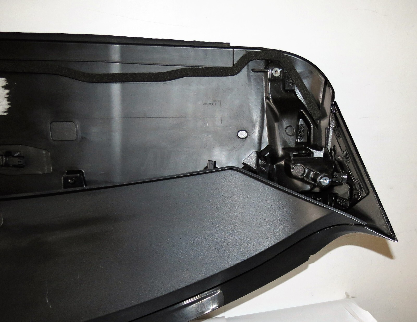 Genuine Range Rover Sport L461 Mk3 Rear Spoiler N9X244210AG8PAD Santorini Black - Image 7