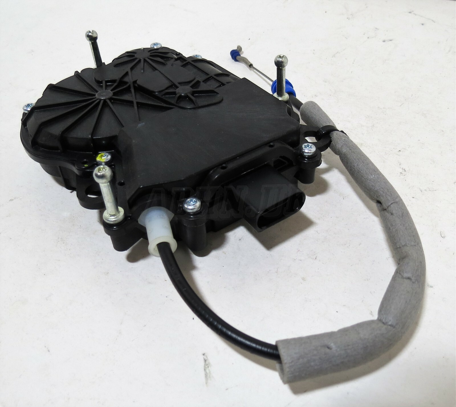 Discovery 5 MK5 L462 Tailgate Actuator Auto Pull/ Double Lock DK62-404C10-AE - Image 5