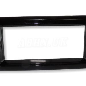 HY32047A04A Discovery 5 L462 Dashboard 10 Inch Screen Display Surround Trim