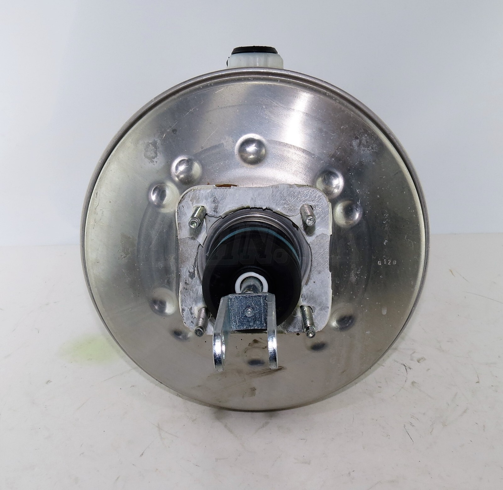 Range Rover Sport L494 Master Cylinder Brake Servo & Reservoir JPLA-2B195-AB - Image 2